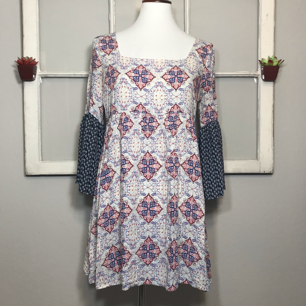 UMGEE Floral Tunic Shift Mini Dress Peasant Tunic Top Bell Sleeves Size Small